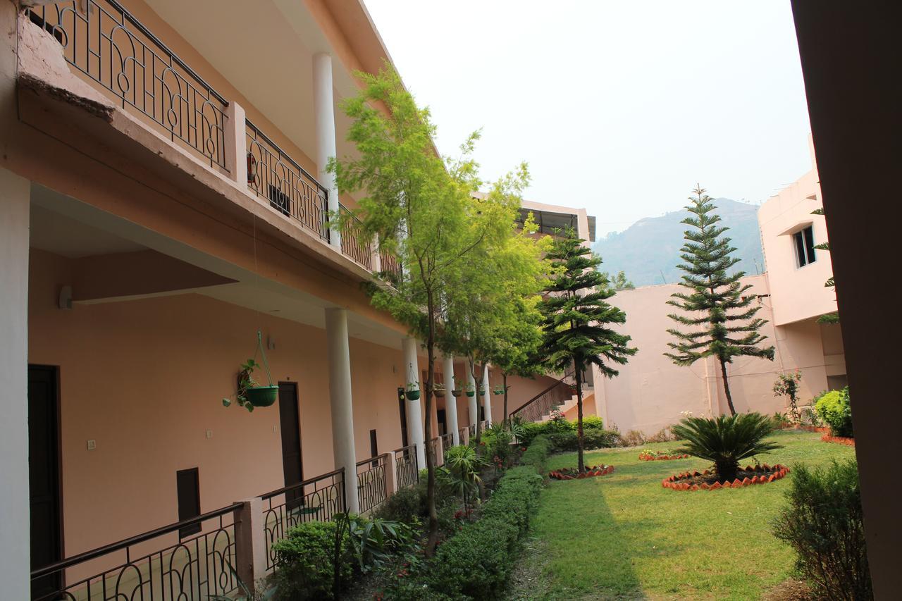 Greenwood Hotel Bhimtal Exterior photo